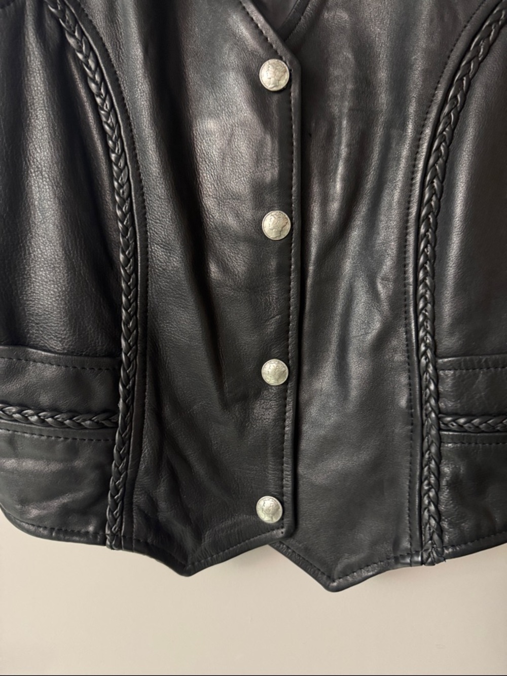 Pro Rider Black Leather Woman’s Motorcycle Vest Lady Rider Rose Patch Biker Sz M - Picture 8 of 8